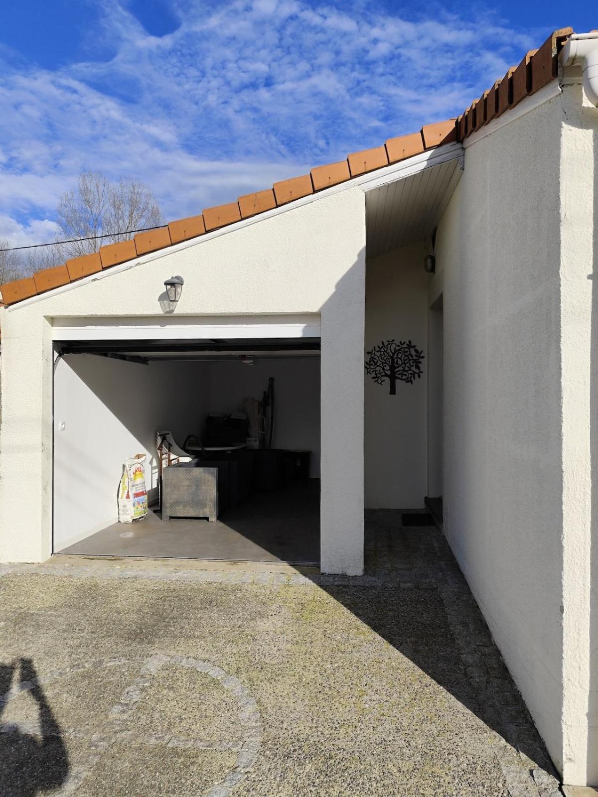 La Maison Des Rosiers * Lourdes