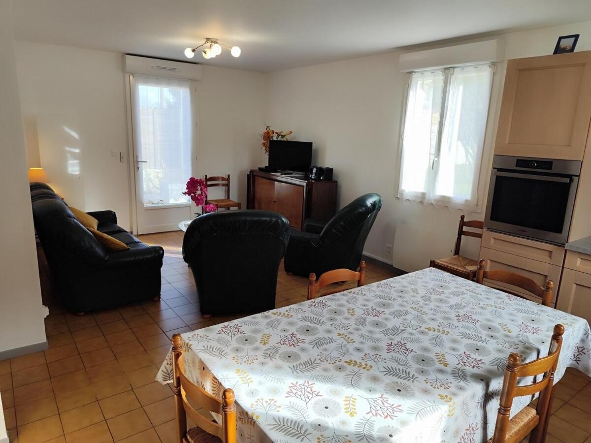 Hébergement de vacances La Maison Des Rosiers *